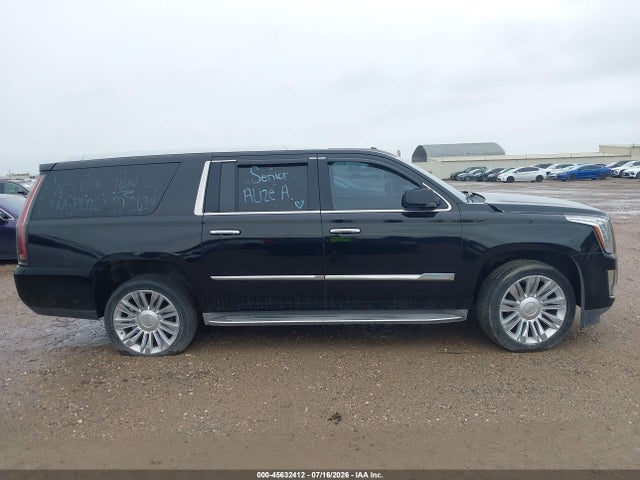 Aukcja sprzedaży 2015 Cadillac Escalade Esv Luxury, vin: 1GYS4HKJ8FR253566, numer aukcji: 45632412