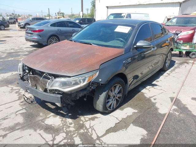 KIA Optima Lx 2016 KNAGT4L38G5072349 Image 2