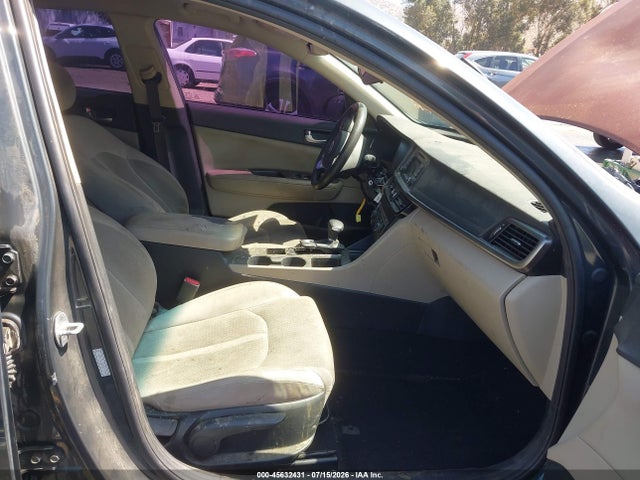KIA Optima Lx 2016 KNAGT4L38G5072349 Image 5
