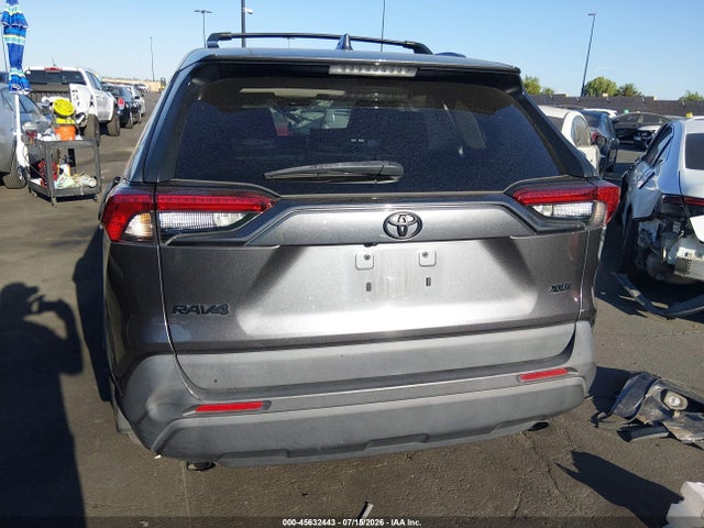 Toyota Rav4 Xle Premium 2022 2T3C1RFV8NC184061 Image 16