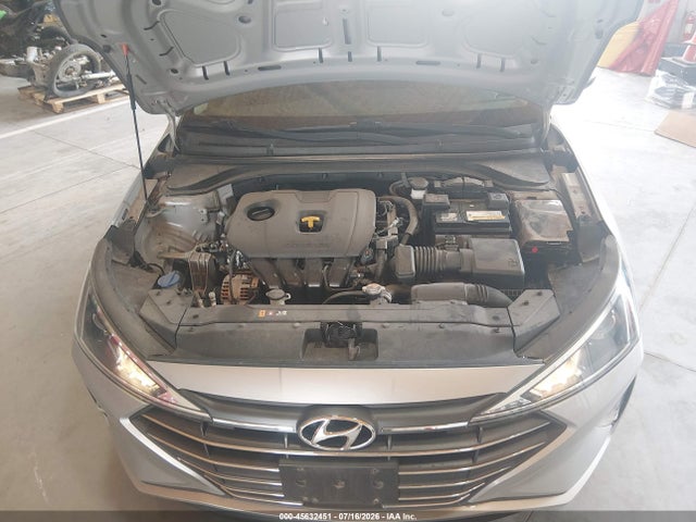 2020 Hyundai Elantra Se მანქანა იყიდება აუქციონზე, vin: 5NPD74LF2LH615984, აუქციონის ნომერი: 45632451