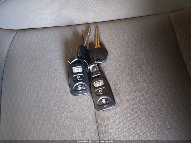 2020 Hyundai Elantra Se მანქანა იყიდება აუქციონზე, vin: 5NPD74LF2LH615984, აუქციონის ნომერი: 45632451