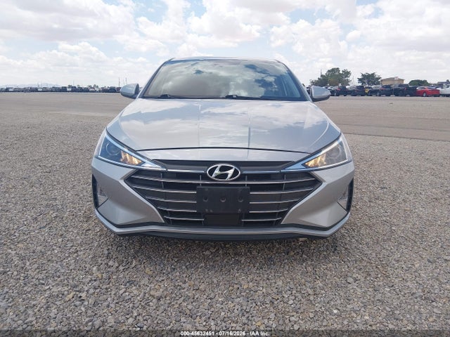 2020 Hyundai Elantra Se მანქანა იყიდება აუქციონზე, vin: 5NPD74LF2LH615984, აუქციონის ნომერი: 45632451