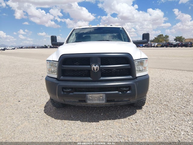 3C63RRGJ1JG412583 RAM 3500 Tradesman 4x4 8&#039; Box