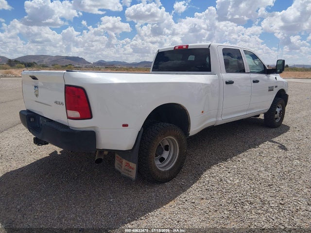 3C63RRGJ1JG412583 RAM 3500 Tradesman 4x4 8&#039; Box