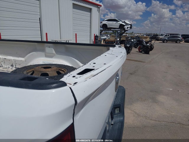 3C63RRGJ1JG412583 RAM 3500 Tradesman 4x4 8&#039; Box