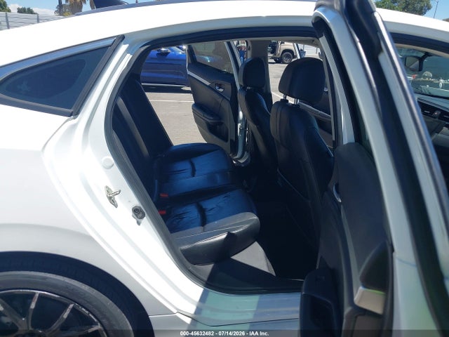 Honda Civic Touring 2017 2HGFC1F96HH637514 Image 8