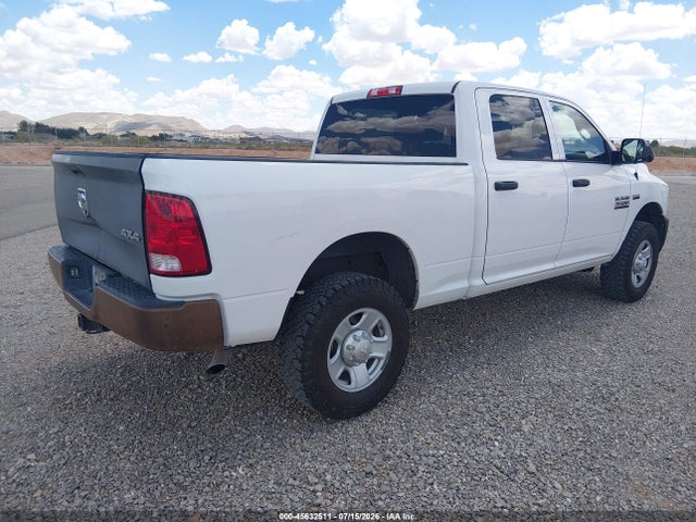 45632511 :رقم المزاد ، 3C63R3CT2JG412581 vin ، 2018 Ram 3500 Tradesman  4x4 6'4 Box مزاد بيع