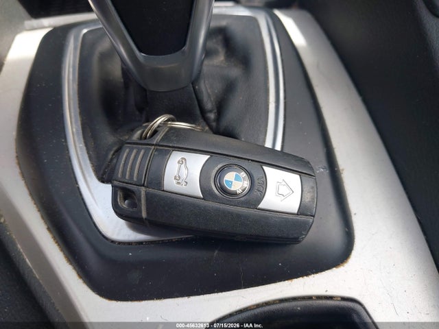 2013 Bmw X1 Sdrive28i მანქანა იყიდება აუქციონზე, vin: WBAVM1C50DVL64125, აუქციონის ნომერი: 45632613