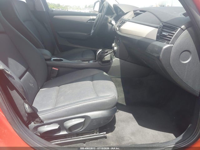 2013 Bmw X1 Sdrive28i მანქანა იყიდება აუქციონზე, vin: WBAVM1C50DVL64125, აუქციონის ნომერი: 45632613