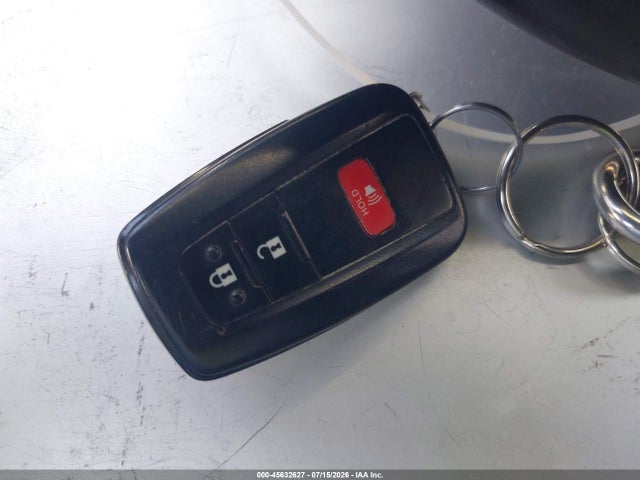 JTNA4RBE9L3095856 Toyota Corolla Xse