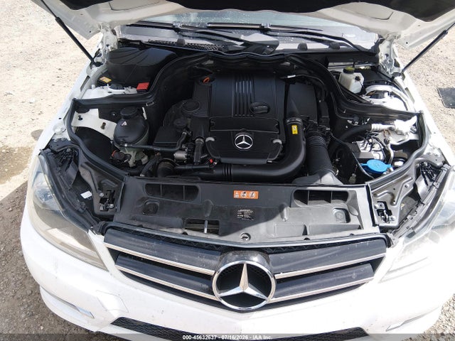 45632637 :رقم المزاد ، WDDGJ4HB5DG090841 vin ، 2013 Mercedes-benz C 250 مزاد بيع