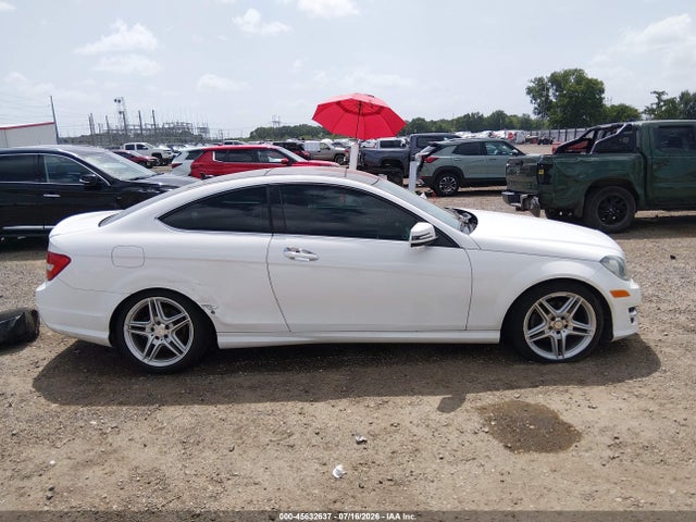 45632637 :رقم المزاد ، WDDGJ4HB5DG090841 vin ، 2013 Mercedes-benz C 250 مزاد بيع