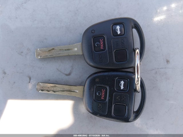 Aukcja sprzedaży 2002 Lexus Es 300, vin: JTHBF30G025035227, numer aukcji: 45632642
