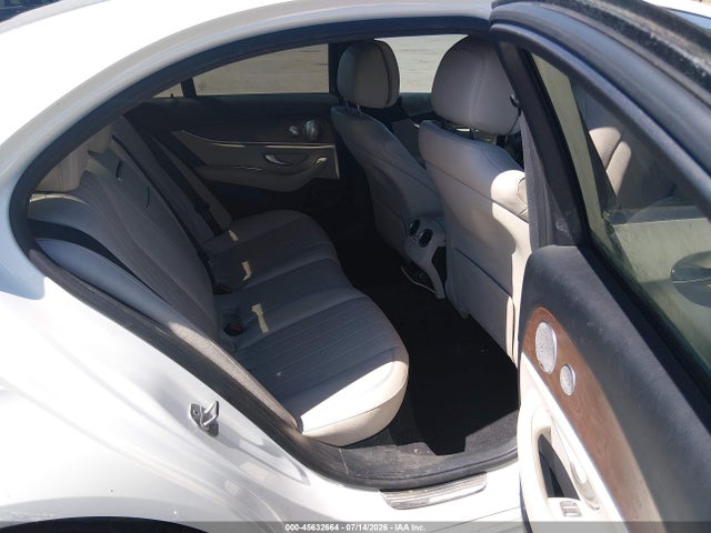 Mercedes-Benz E 300 2017 WDDZF4JB6HA048532 Image 8