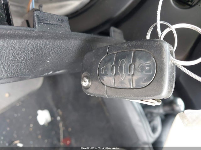 Продажа на аукционе авто 2000 Volkswagen Passat Gls, vin: WVWMA23B2YP165901, номер лота: 45632671