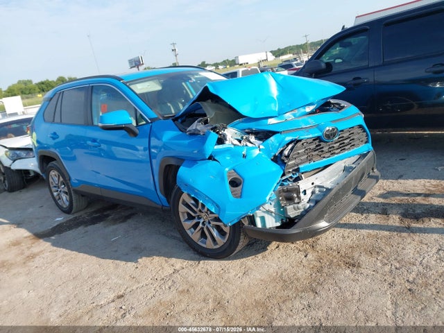 2021 Toyota Rav4 Xle Premium მანქანა იყიდება აუქციონზე, vin: 2T3C1RFV7MW151291, აუქციონის ნომერი: 45632678