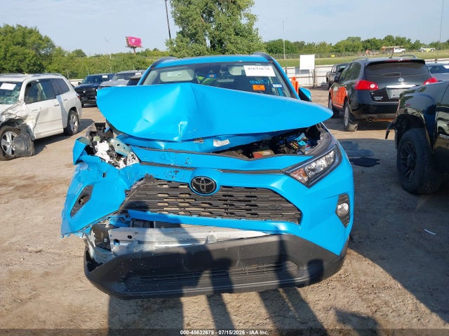 2021 Toyota Rav4 Xle Premium მანქანა იყიდება აუქციონზე, vin: 2T3C1RFV7MW151291, აუქციონის ნომერი: 45632678