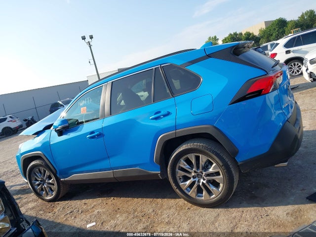 2021 Toyota Rav4 Xle Premium მანქანა იყიდება აუქციონზე, vin: 2T3C1RFV7MW151291, აუქციონის ნომერი: 45632678
