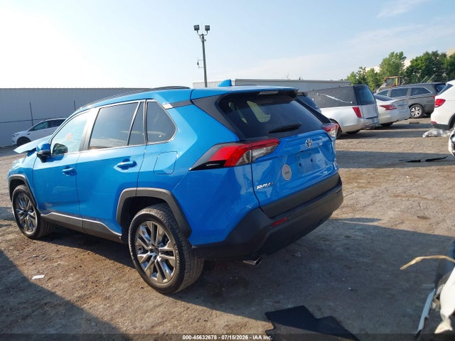 2021 Toyota Rav4 Xle Premium მანქანა იყიდება აუქციონზე, vin: 2T3C1RFV7MW151291, აუქციონის ნომერი: 45632678