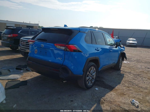 2021 Toyota Rav4 Xle Premium მანქანა იყიდება აუქციონზე, vin: 2T3C1RFV7MW151291, აუქციონის ნომერი: 45632678