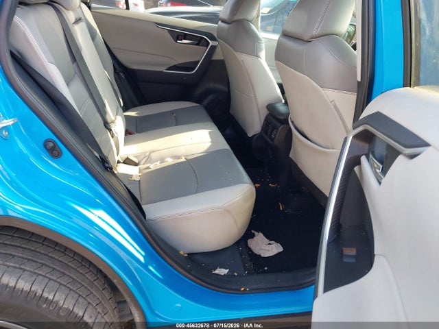 2021 Toyota Rav4 Xle Premium მანქანა იყიდება აუქციონზე, vin: 2T3C1RFV7MW151291, აუქციონის ნომერი: 45632678