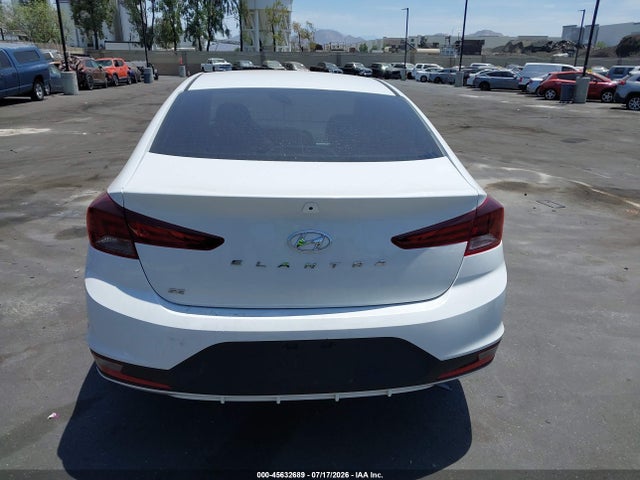 Hyundai ELANTRA SE 2019 5NPD74LF5KH488484 Image 17