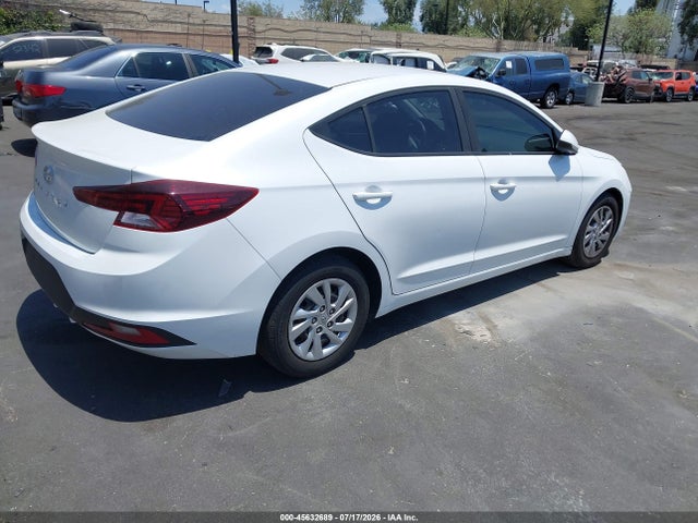Hyundai ELANTRA SE 2019 5NPD74LF5KH488484 Image 4