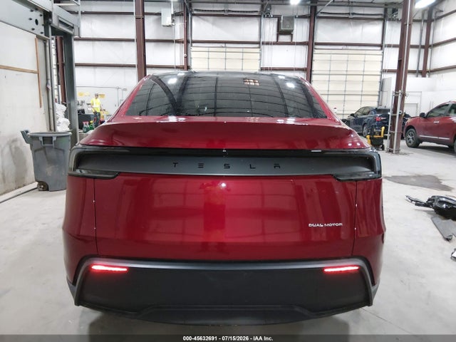 2026 Tesla Model Y All-wheel Drive/long Range Launch Series/premium All-wheel Drive მანქანა იყიდება აუქციონზე, vin: 7SAYGDEE6TF390587, აუქციონის ნომერი: 45632691