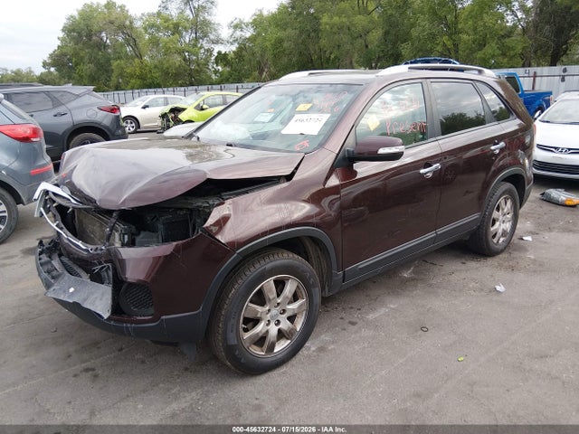 Auction sale of the 2013 Kia Sorento Lx V6, vin: 5XYKT4A24DG383853, lot number: 45632724