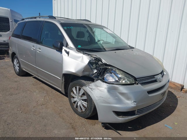 Продажа на аукционе авто 2004 Toyota Sienna Le, vin: 5TDZA23C34S214151, номер лота: 45632732