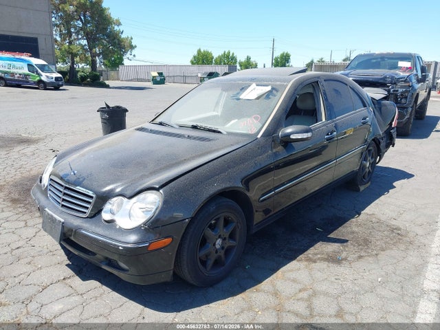 45632783 :رقم المزاد ، WDBRF61J24F547627 vin ، 2004 Mercedes-benz C 240 مزاد بيع