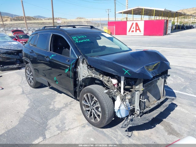 Продаж на аукціоні авто 2023 Toyota Corolla Cross Xle, vin: 7MUEAAAG9PV059579, номер лоту: 45632790