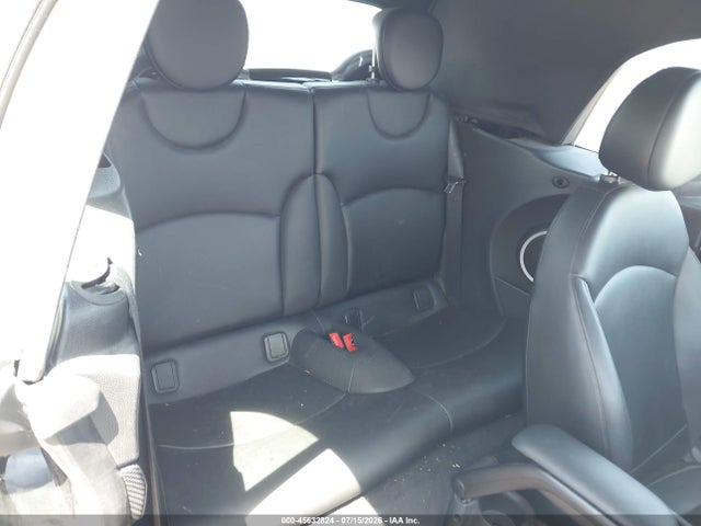 2015 Mini Convertible Cooper S მანქანა იყიდება აუქციონზე, vin: WMWZP3C57F2A91602, აუქციონის ნომერი: 45632824