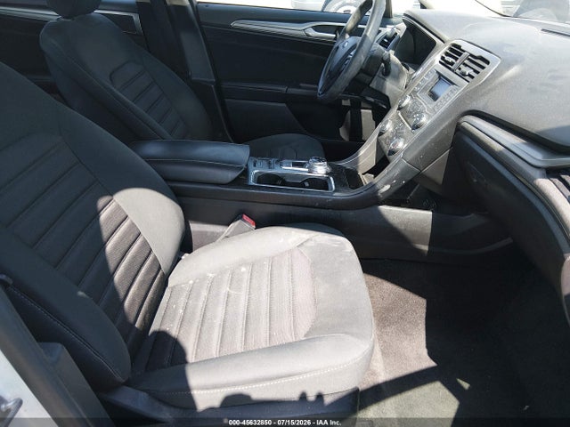 3FA6P0H79JR270178 Ford FUSION SE