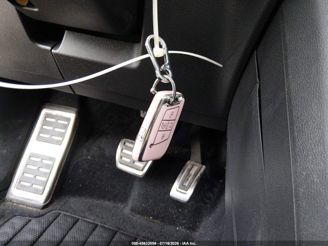 2024 Volkswagen Tiguan 2.0t Se R-line Black მანქანა იყიდება აუქციონზე, vin: 3VV8B7AX5RM038899, აუქციონის ნომერი: 45632856