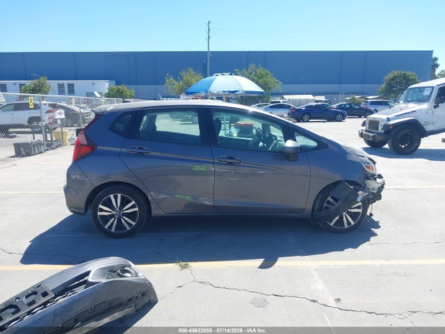 3HGGK5H82KM740196 Honda FIT EX