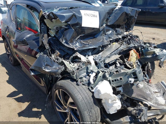 Продажа на аукционе авто 2022 Volvo Xc40 T5 R-design, vin: YV4162UM0N2644845, номер лота: 45632884