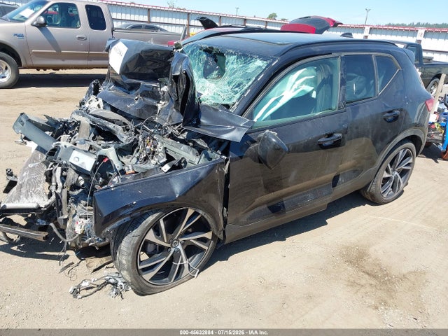 Продажа на аукционе авто 2022 Volvo Xc40 T5 R-design, vin: YV4162UM0N2644845, номер лота: 45632884