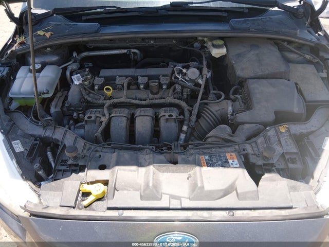 1FADP3F2XHL304654 Ford FOCUS SE