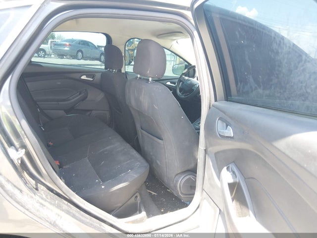 Ford FOCUS SE 2017 1FADP3F2XHL304654 Image 8