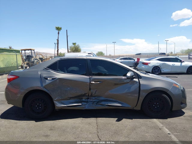 Toyota COROLLA LE 2018 2T1BURHEXJC988431 Image 14