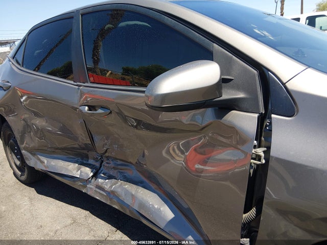 Toyota COROLLA LE 2018 2T1BURHEXJC988431 Image 6