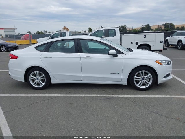 3FA6P0UUXJR243566 Ford Fusion Hybrid S