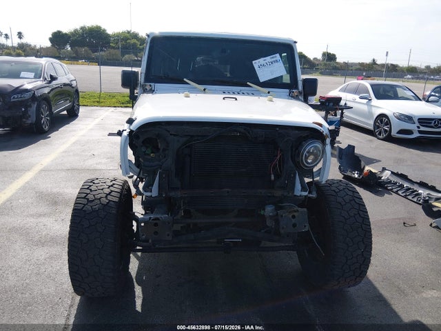2015 Jeep Wrangler Unlimited Sport მანქანა იყიდება აუქციონზე, vin: 1C4BJWDG5FL665385, აუქციონის ნომერი: 45632898
