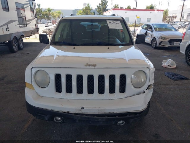 1C4NJPBA8ED545994 Jeep Patriot Sport