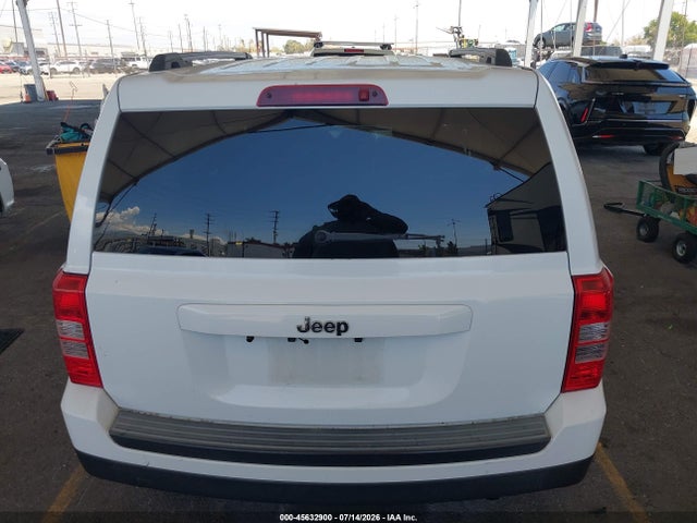 1C4NJPBA8ED545994 Jeep Patriot Sport