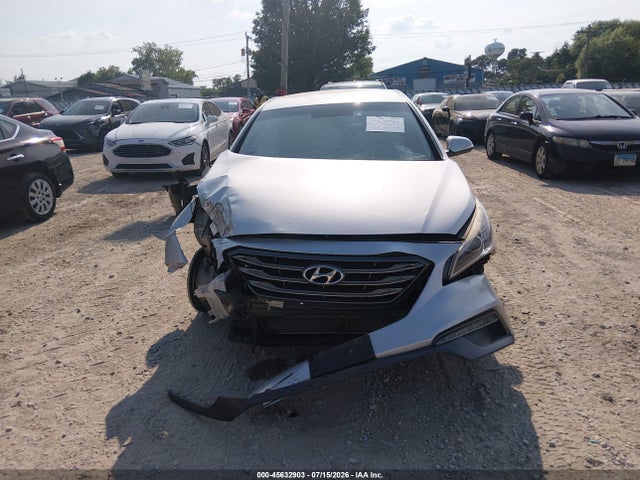 Продажа на аукционе авто 2015 Hyundai Sonata Sport, vin: 5NPE34AF4FH244267, номер лота: 45632903