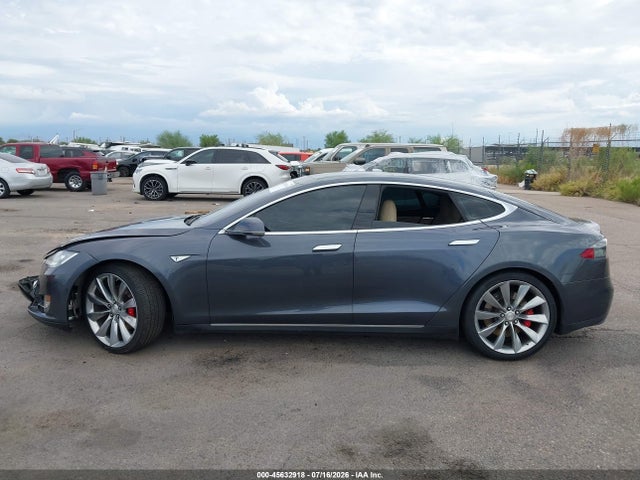 Tesla Model S 85d/p85d 2015 5YJSA1E48FF116158 Image 15