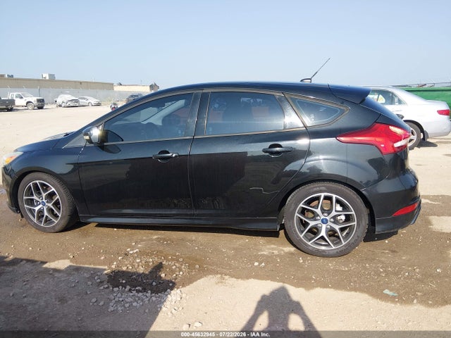 1FADP3K23FL357991 Ford FOCUS SE